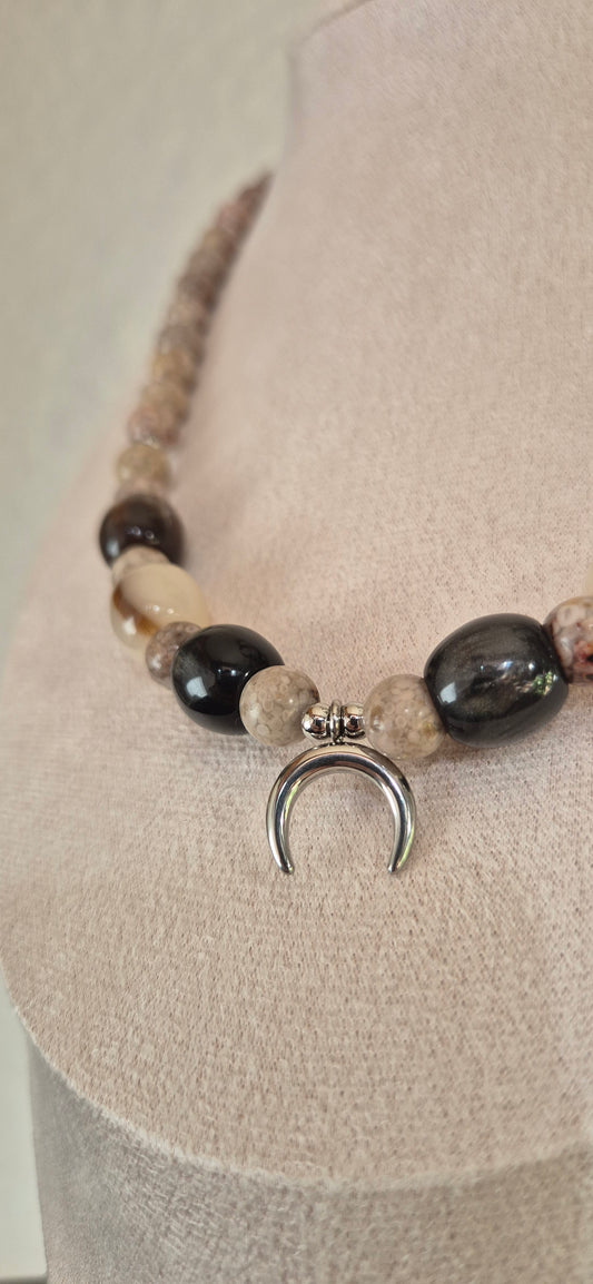 Collier chrysanthème & lune