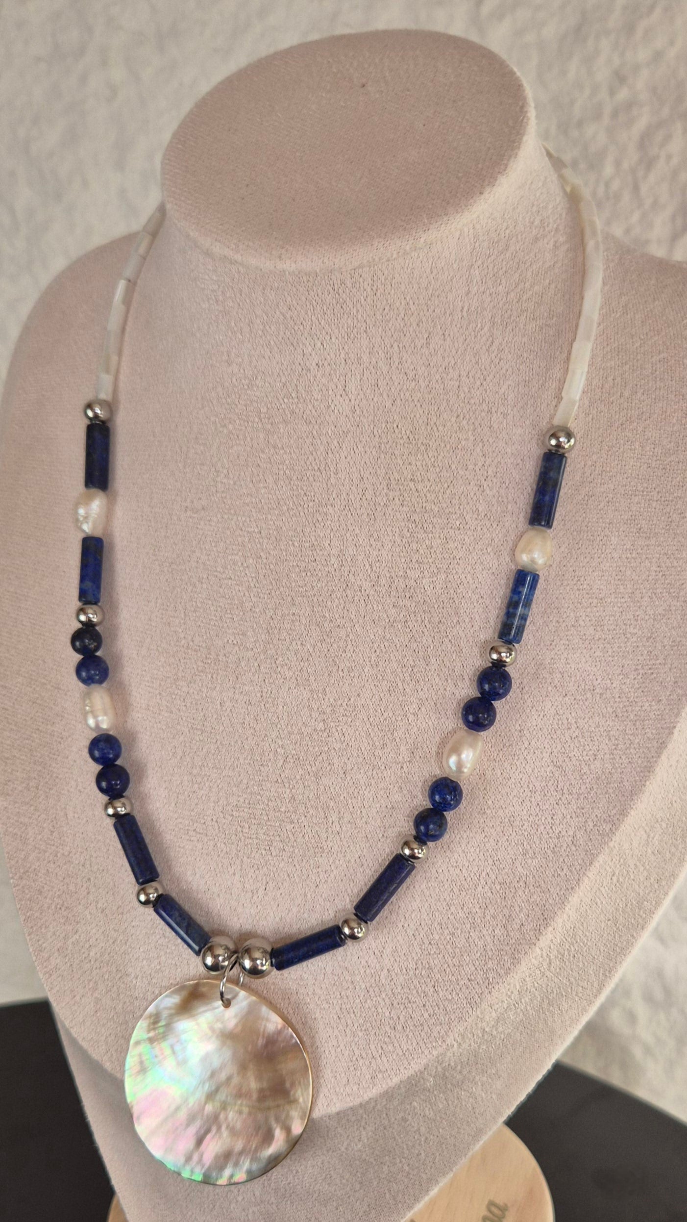 Collier pierres de lapis-lazuli