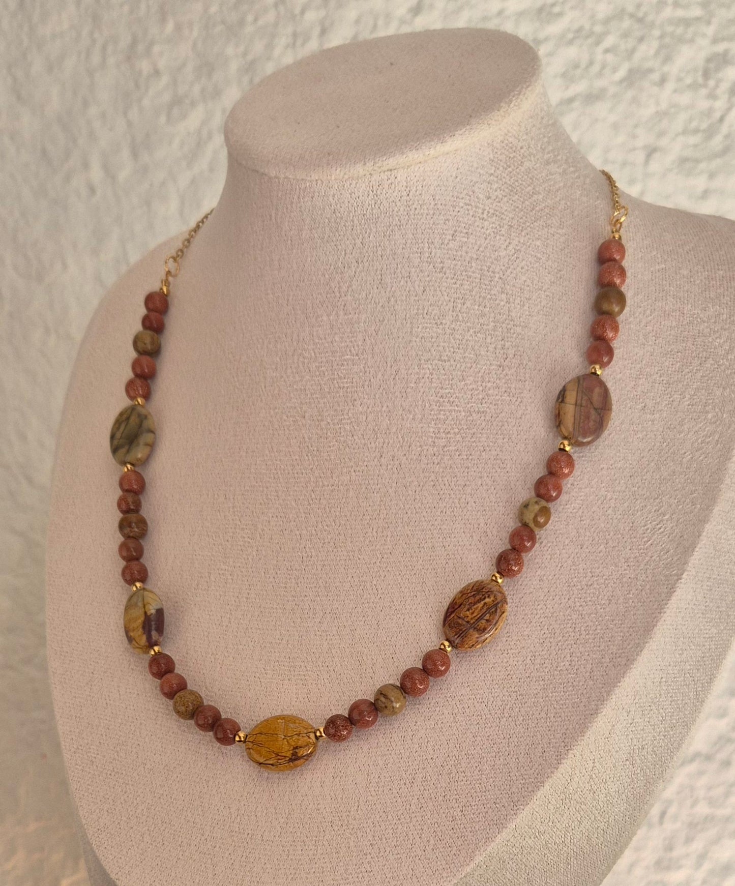 Collier pierre de soleil & jaspe Picasso