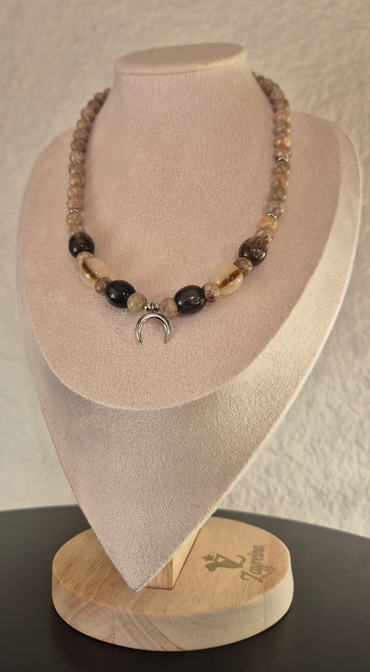 Collier chrysanthème & lune