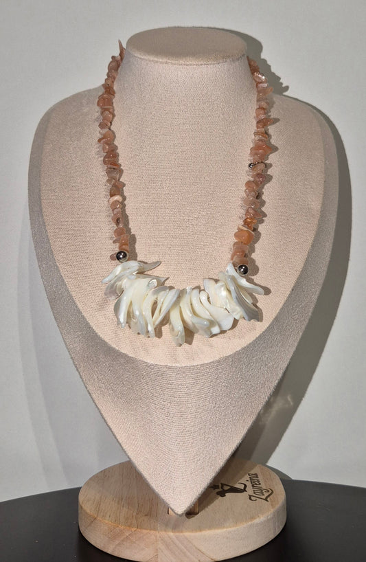 Collier pierre de soleil & coquillage