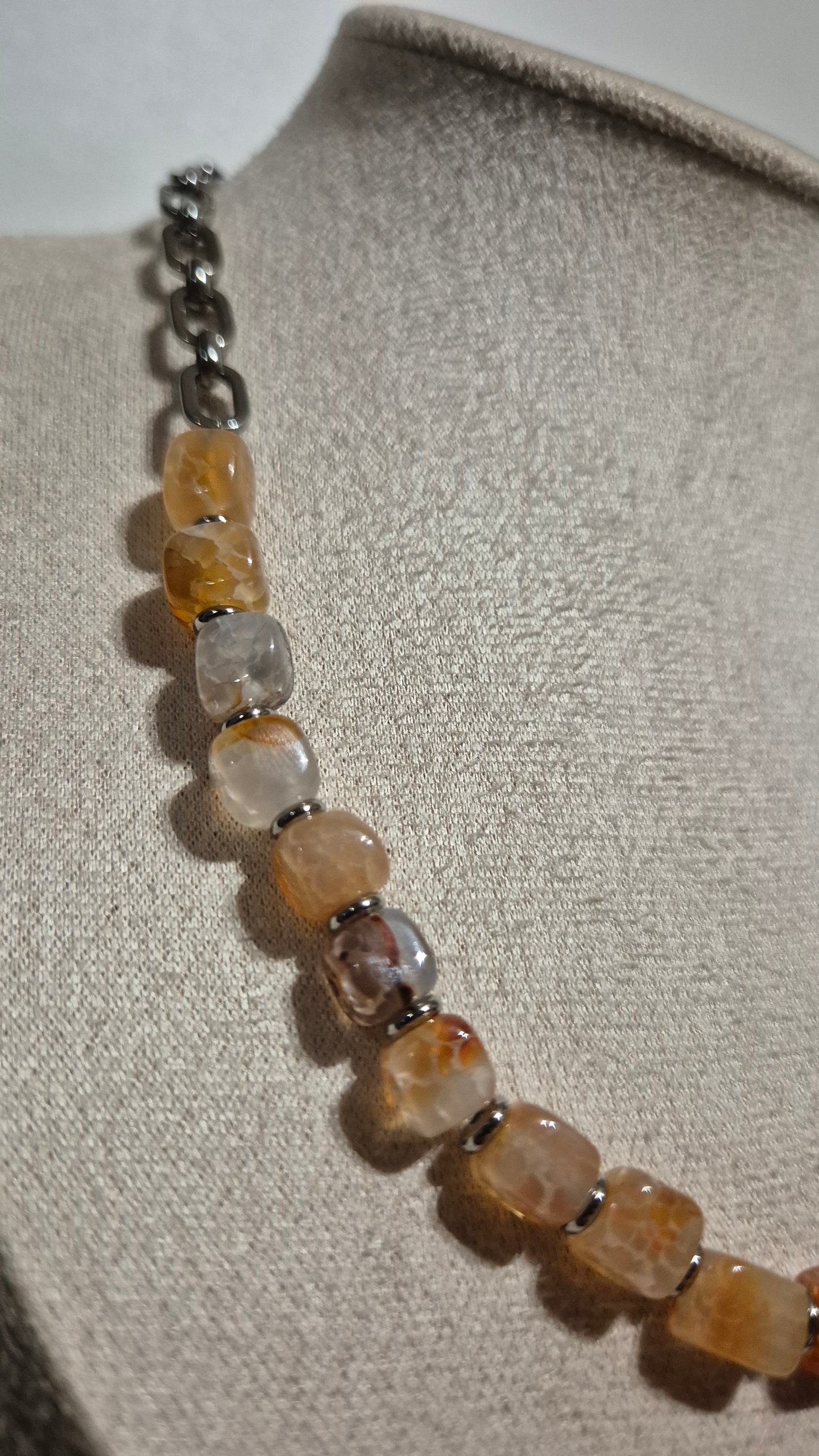 Collier agate beige & acier argenté