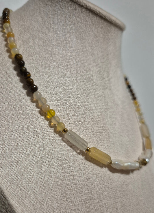 Collier jade jaune, oeil de tigre & perles