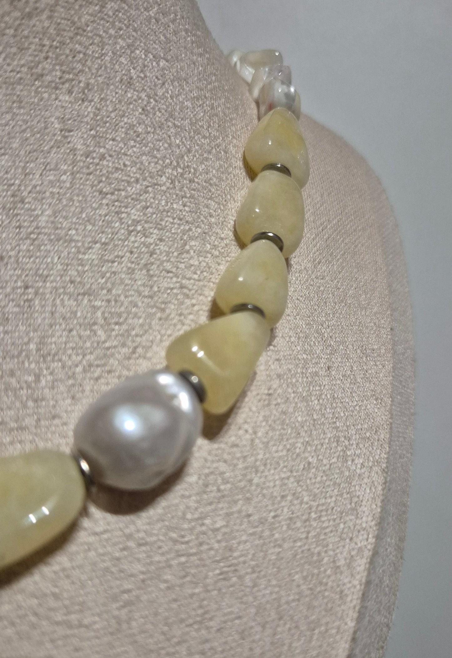 Collier aragonite jaune & coquillage