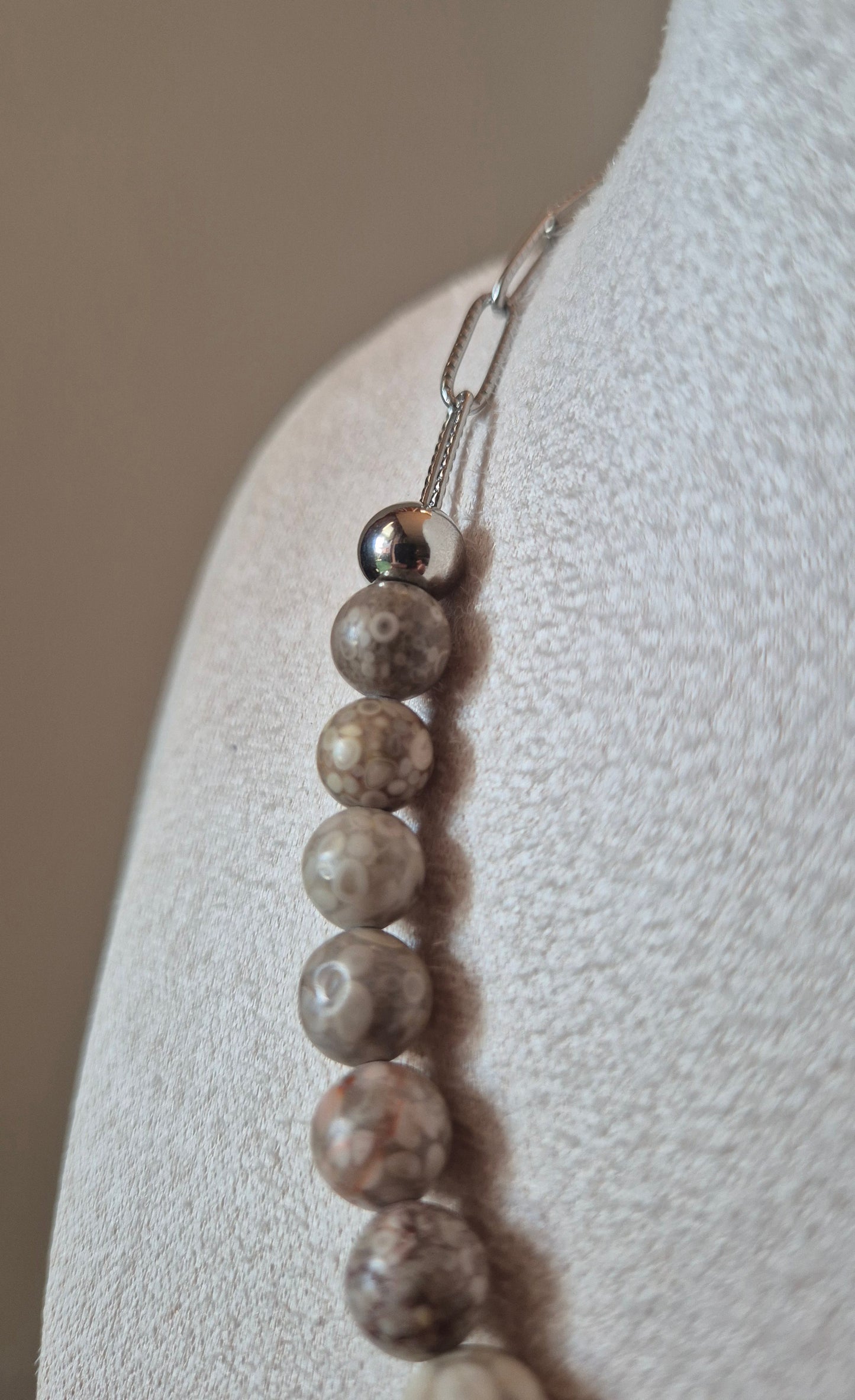 Collier chrysanthème & perle naturelle