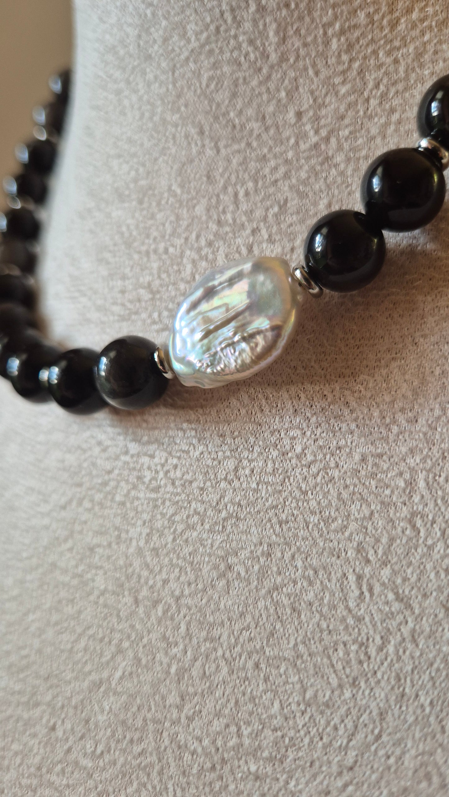 Collier obsidienne & perles naturelles