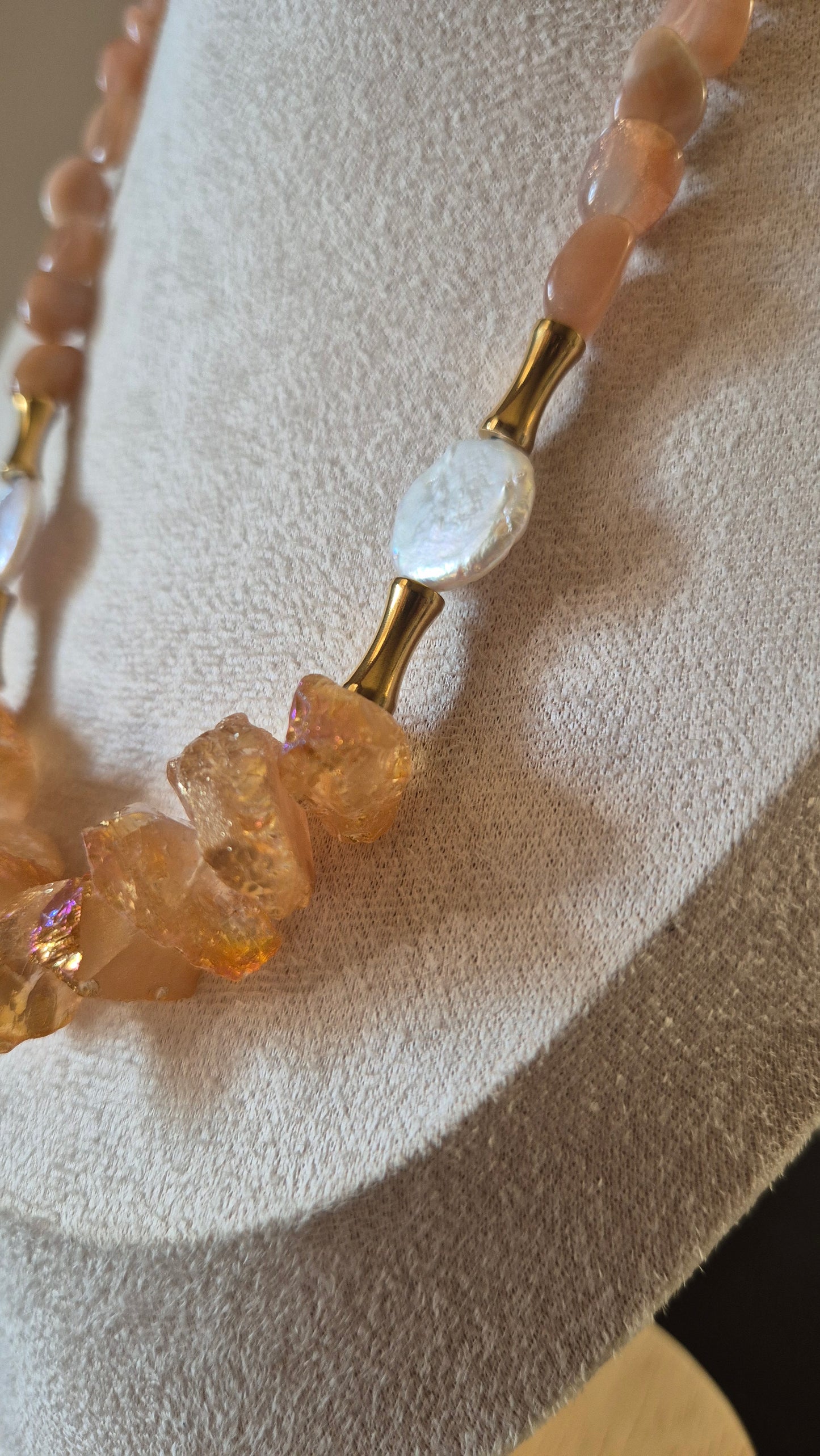 Collier quartz doré & pierre de soleil