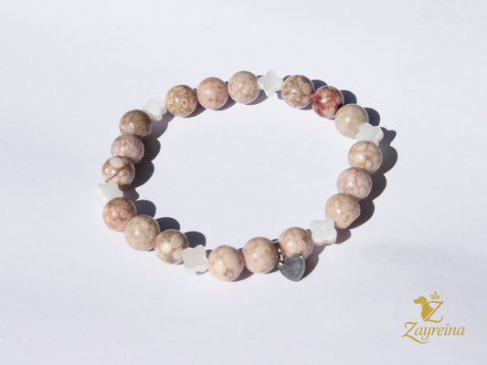 Bracelet en chrysanthème avec détails en coquillage naturel