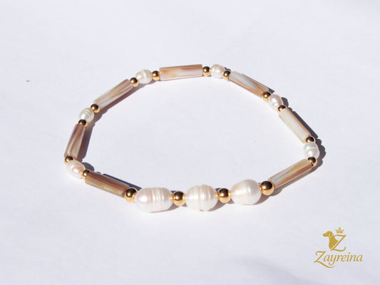 Bracelet avec perles naturelles